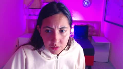 573215024606 online show from September 24, 9:21 pm