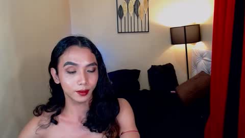 Snapshot of cassandrafoxxx chatting on January 28, 5:00 am cassandrafoxxx online show from January 28, 5:00 am