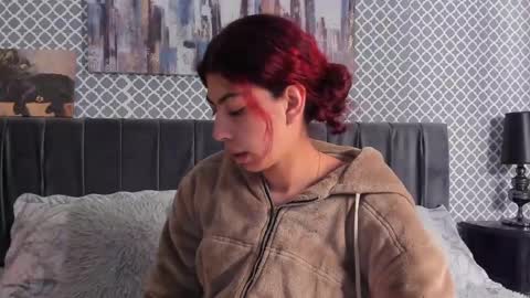 cassie_bloom online show from February 25, 10:15 am