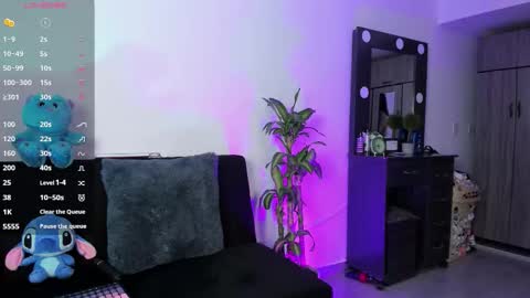 Casie  online show from January 14, 7:05 am