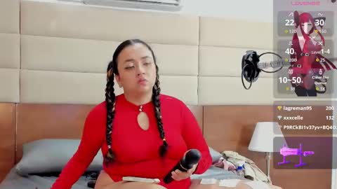 Snapshot of cassie_ibarra chatting on September 11, 11:55 am cassie online show from September 11, 11:55 am