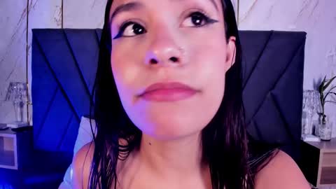Snapshot of cassie_jones1 chatting on September 15, 2:35 am Cassie Jones online show from September 15, 2:35 am