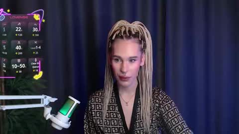 Cassie online show from December 15, 5:58 am