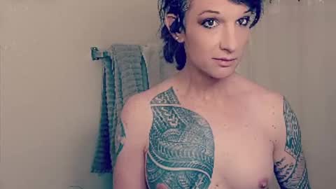 Cassiemichelle online show from April 1, 1:52 pm