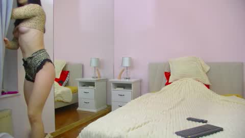 Cassie online show from November 27, 5:15 am