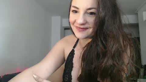 Snapshot of cassymooon chatting on February 5, 9:57 am cassy moon online show from February 5, 9:57 am