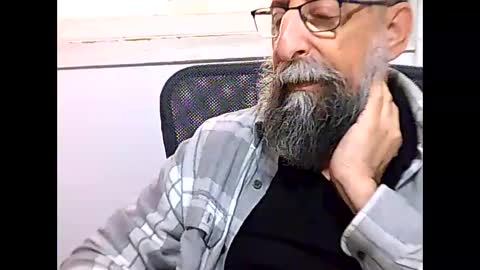 Snapshot of casual53 chatting on February 12, 12:01 pm casual53 online show from February 12, 12:01 pm