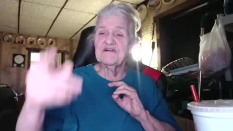 cat online show from October 28, 7:26 pm