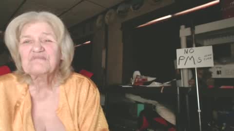 Snapshot of cat9paw chatting on February 6, 7:18 pm cat online show from February 6, 7:18 pm