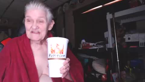 Snapshot of cat9paw chatting on February 2, 5:48 pm cat online show from February 2, 5:48 pm