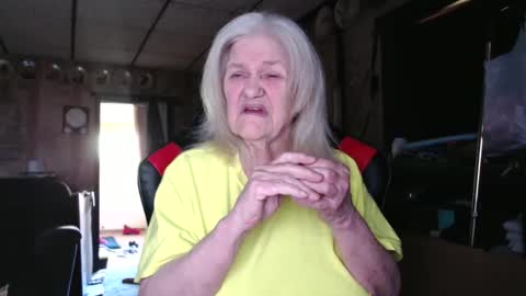 cat online show from October 20, 6:13 pm