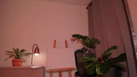 Snapshot of cat_loren chatting on March 11, 11:58 pm Loren online show from March 11, 11:58 pm