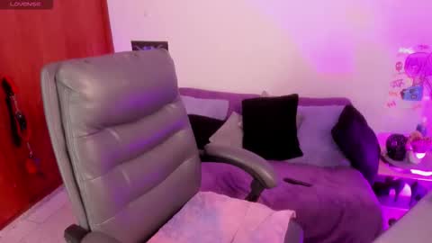 Cata green model independient online show from February 2, 8:27 pm