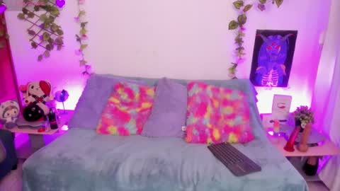 Cata green model independient online show from September 25, 8:16 pm