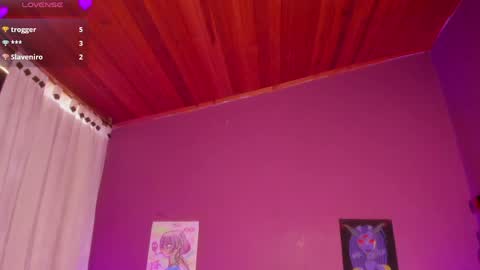 Cata green model independient online show from April 3, 7:54 pm