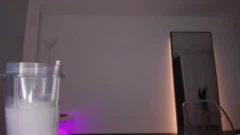 cata_n_cami online show from October 31, 12:11 am