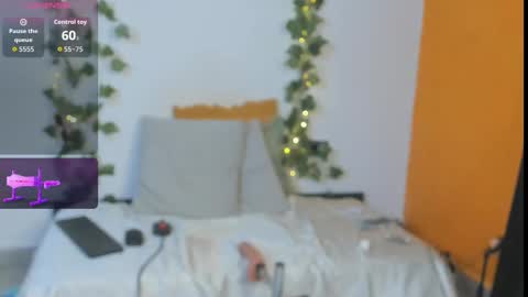 cataleya19__ online show from October 2, 11:09 am