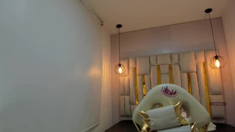 Cataleya online show from October 30, 11:11 am