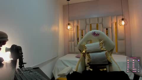 Cataleya online show from September 14, 11:00 am