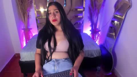 Catalina bustos online show from February 28, 3:59 am