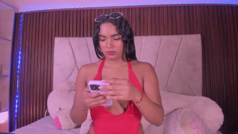 catalleya_f online show from May 4, 9:21 pm
