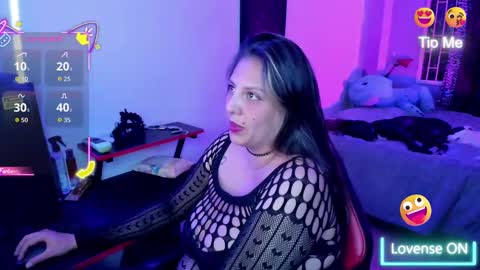  Mia   online show from October 10, 6:19 am