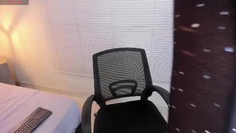 cathaleya_17 online show from June 18, 10:04 pm