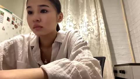 catherinepirs online show from May 4, 2:45 pm