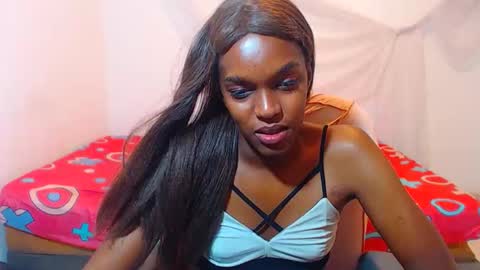 cathi_nahomi online show from November 4, 1:18 am