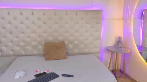 CATH  online show from February 4, 7:07 pm