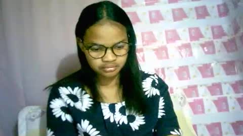 Snapshot of cathyxlisa chatting on September 22, 7:01 am CathyXLisa online show from September 22, 7:01 am