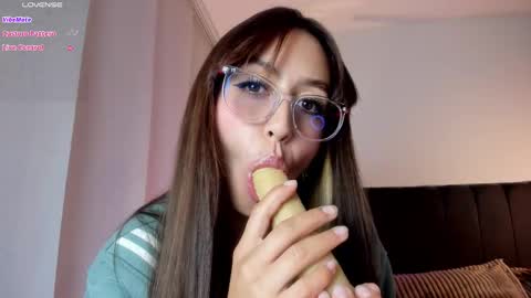 Catimore online show from February 10, 3:04 pm