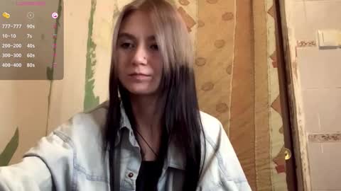 Lola online show from October 9, 9:42 pm