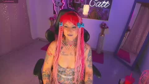 catt_monroe online show from February 19, 3:22 pm