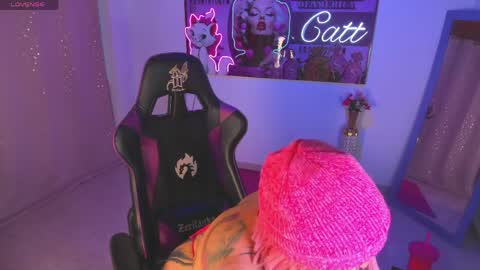 catt_monroe online show from April 4, 3:30 pm