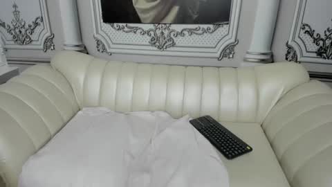 Snapshot of catty_dolldaddy chatting on March 6, 8:16 pm catty online show from March 6, 8:16 pm