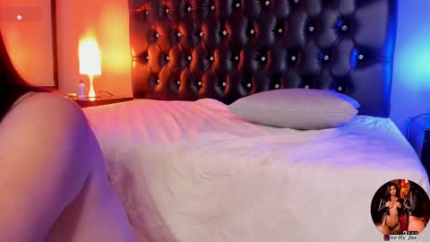Snapshot of catty_foxx chatting on February 22, 8:31 pm online show from February 22, 8:31 pm