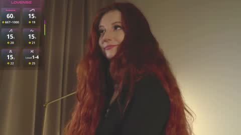 caty_cuddly online show from May 26, 11:55 pm