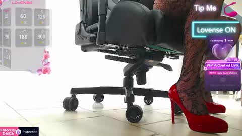 SexyIoanna online show from June 17, 9:36 am
