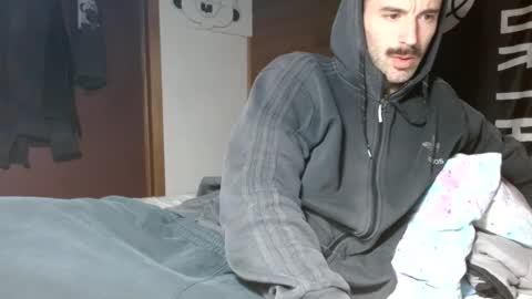 ccumshooter69 online show from February 18, 1:32 am