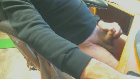 CCzt154 online show from March 8, 3:49 pm