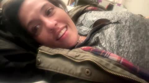 cece_vibez online show from November 19, 4:50 pm