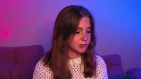 Lina  online show from October 6, 7:31 pm