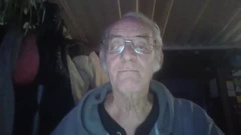 Chuck online show from October 31, 1:17 am