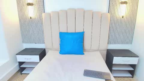 CELESSTE online show from March 27, 1:12 pm