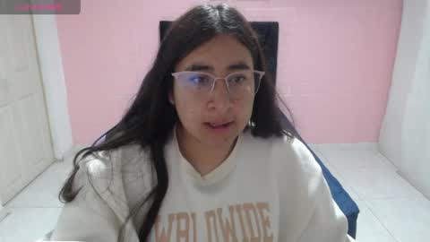 celeste486380 online show from May 11, 12:45 pm