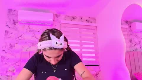 Celeste online show from November 28, 12:45 pm