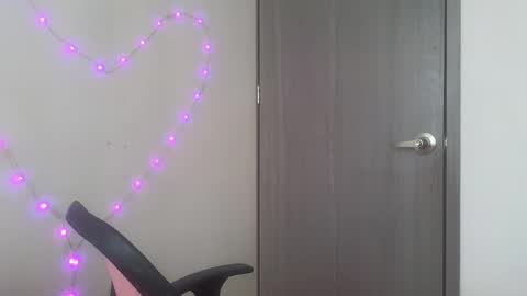 celeste_shinny online show from September 29, 4:39 pm