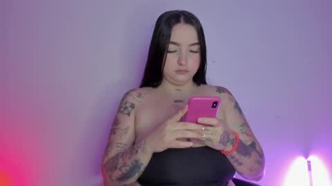 Celeste Y Pipe online show from April 2, 2:19 am