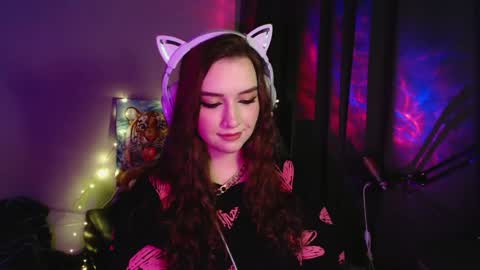 celia_sensual_ online show from April 14, 8:34 pm